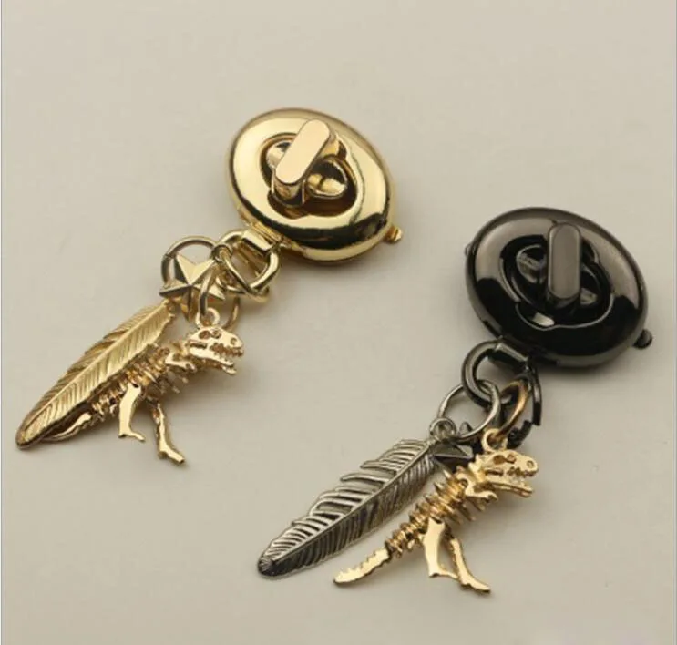 10pcs/lot 2 Color New Leaf Pendant Dinosaurs Die Casting Twist Lock Handbags Hardware Metal Accessories Metal Lock wholesale
10pcs/lot 2 Color New Leaf Pendant Dinosaurs Die Casting Twist Lock Handbags Hardware Metal Accessories Metal Lock wholesale