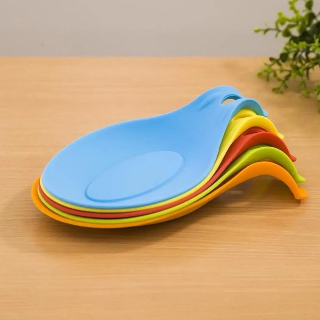 Silicone Spoon Mat Heat Resistant Soup Holder Random Pad 0.04KG Kitchen Tool |
