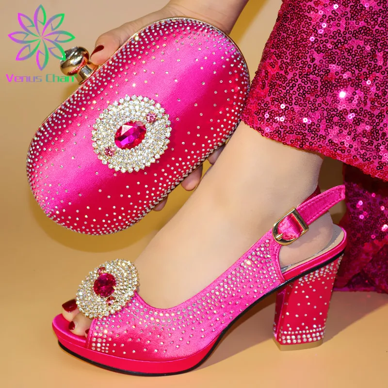Leather New Design Fuchsia Italian Shoes With Matching Bag Set Open Toe Wedding Shoes Women Shoes Dress Pumps with Crystal
Leather New Design Fuchsia Italian Shoes With Matching Bag Set Open Toe Wedding Shoes Women Shoes Dress Pumps with Crystal
