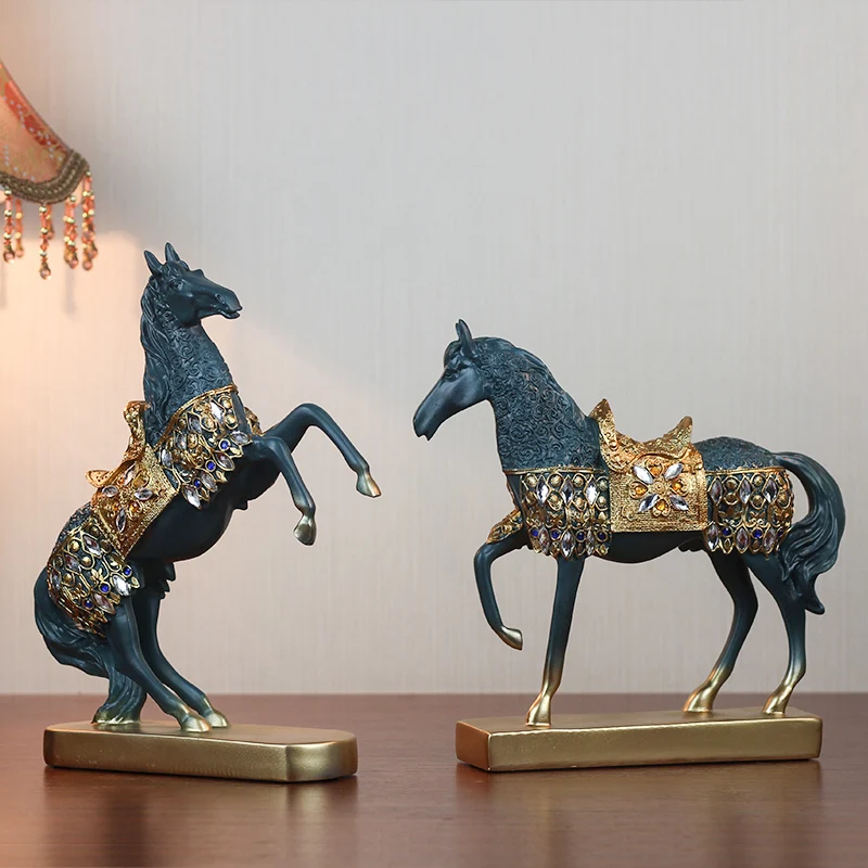 Ретро Lucky Horse украшения креативная офисная мебель подарок винный шкаф статуя кабинет фигурка домашний декор лошадь подарки
Ретро Lucky Horse украшения креативная офисная мебель подарок винный шкаф статуя кабинет фигурка домашний декор лошадь подарки