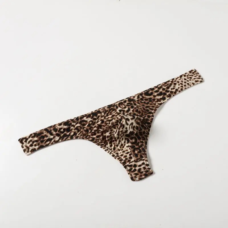 New Sexy Leopard G-String Men Underwear Bulge Pouch G-string Shorts Underpants Bikini Thongs Boxer Brief
New Sexy Leopard G-String Men Underwear Bulge Pouch G-string Shorts Underpants Bikini Thongs Boxer Brief