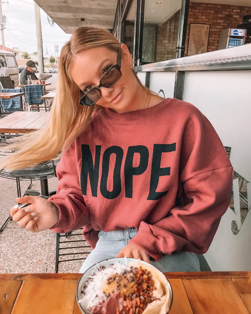 Women Autumn Long Sleeve Crew Neck Hoodies Pullover Tops Letter Print Casual Sweatshirts Spring Fashion
Women Autumn Long Sleeve Crew Neck Hoodies Pullover Tops Letter Print Casual Sweatshirts Spring Fashion