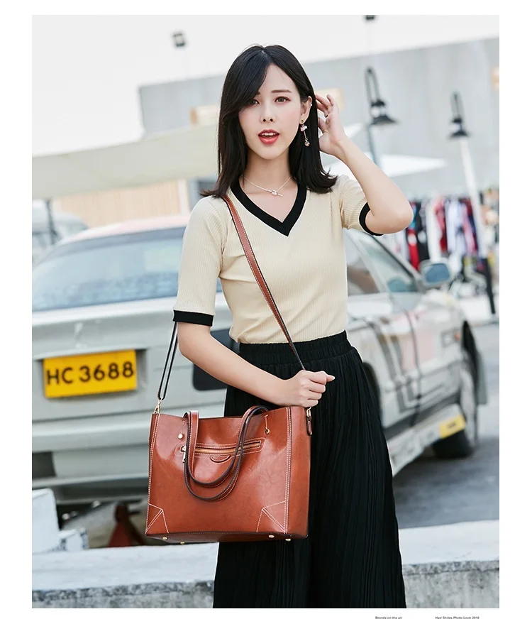 Women Casual Tote Bag Fashion Women Shoulder Bags Famous Brand Leather Handbags Vintage Bolsos Mujer Large Capacity 2019 C833
Women Casual Tote Bag Fashion Women Shoulder Bags Famous Brand Leather Handbags Vintage Bolsos Mujer Large Capacity 2019 C833