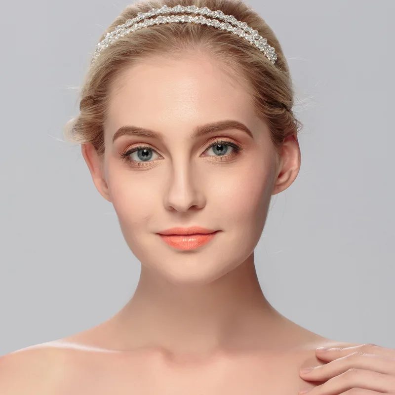 SSYFashion Новая роскошная Свадебная Корона со стразами для невесты, ювелирное изделие ручной работы, Серебряное украшение со стразами, повязка ...
SSYFashion Новая роскошная Свадебная Корона со стразами для невесты, ювелирное изделие ручной работы, Серебряное украшение со стразами, повязка ...