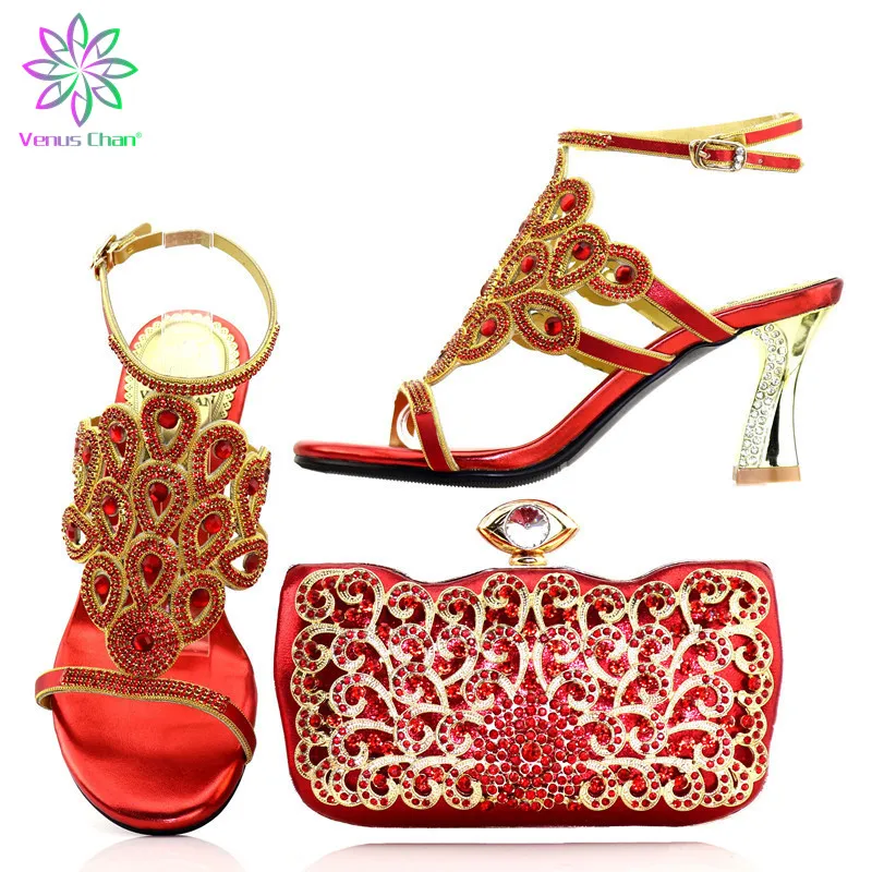 New Arrival Italian Shoe and Bag Set for Party In Women Nigerian Women Wedding Pumps Women High Heels Rhinestone Women Pumps 
New Arrival Italian Shoe and Bag Set for Party In Women Nigerian Women Wedding Pumps Women High Heels Rhinestone Women Pumps