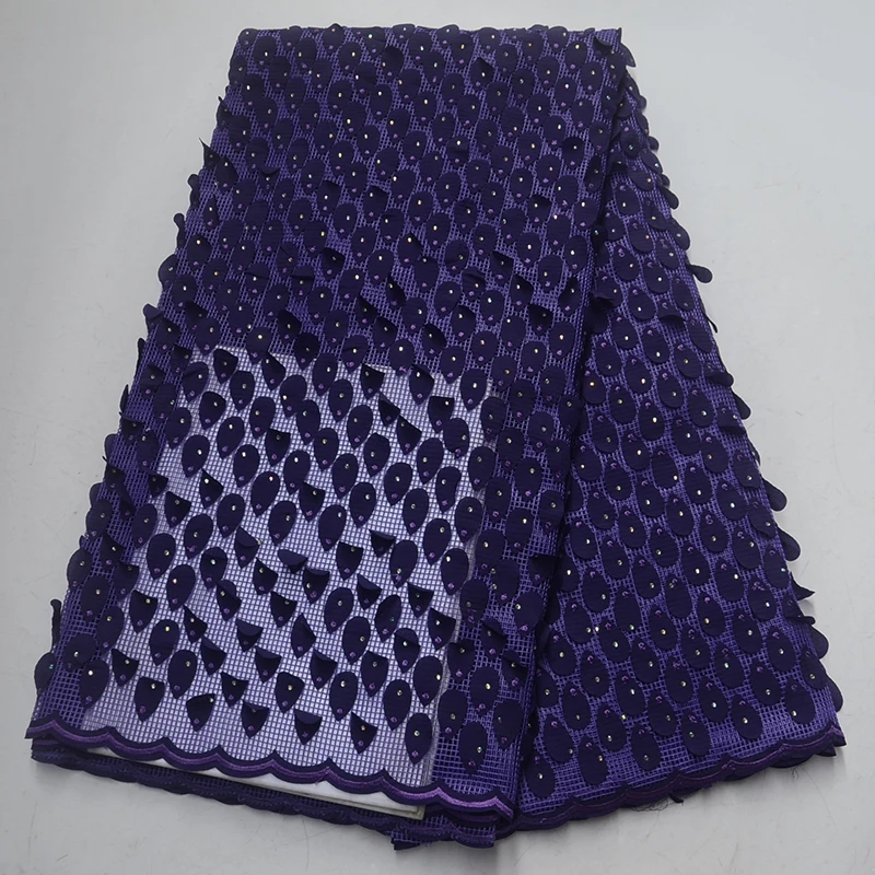 Latest purple Nigerian lace fabric high quality 3D flower applique french tulle lace with embroidery stones African lace fabric
Latest purple Nigerian lace fabric high quality 3D flower applique french tulle lace with embroidery stones African lace fabric