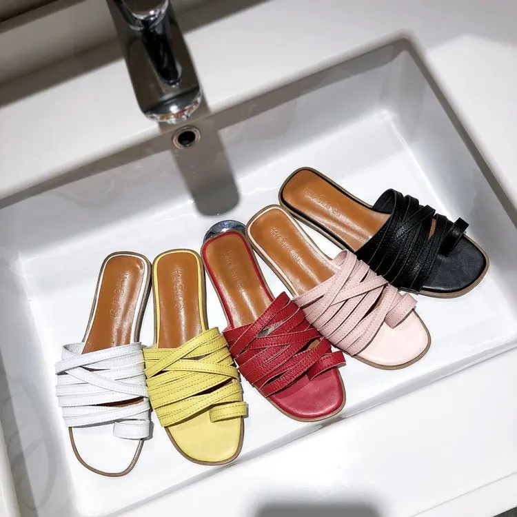 Сланцы женские с открытым носком, простые выразительные однотонные туфли карамельных цветов, тапочки в римском стиле, студенческие удобные...
Сланцы женские с открытым носком, простые выразительные однотонные туфли карамельных цветов, тапочки в римском стиле, студенческие удобные...