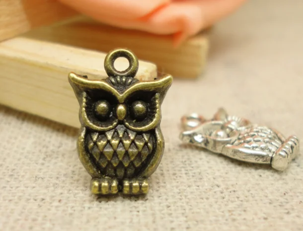100pcs Exquisite Retro owl Popular in Europe and America charms pendants 17*12MM bronze Antique silver Handmade accessories
100pcs Exquisite Retro owl Popular in Europe and America charms pendants 17*12MM bronze Antique silver Handmade accessories