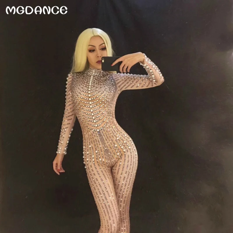 New Women Sexy Full Rhinestones Nightclub Costumes Sparkling Crystals Jumpsuit Party Dancer Singer Gogo Clothing
New Women Sexy Full Rhinestones Nightclub Costumes Sparkling Crystals Jumpsuit Party Dancer Singer Gogo Clothing