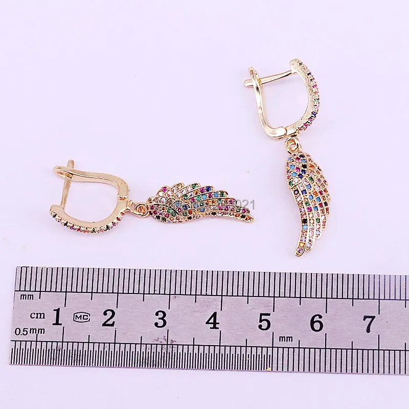 5Pair Gold color micro paved rainbow zirconia wing/feather dangle earrings multi color cz charm women trendy jewelry
5Pair Gold color micro paved rainbow zirconia wing/feather dangle earrings multi color cz charm women trendy jewelry
