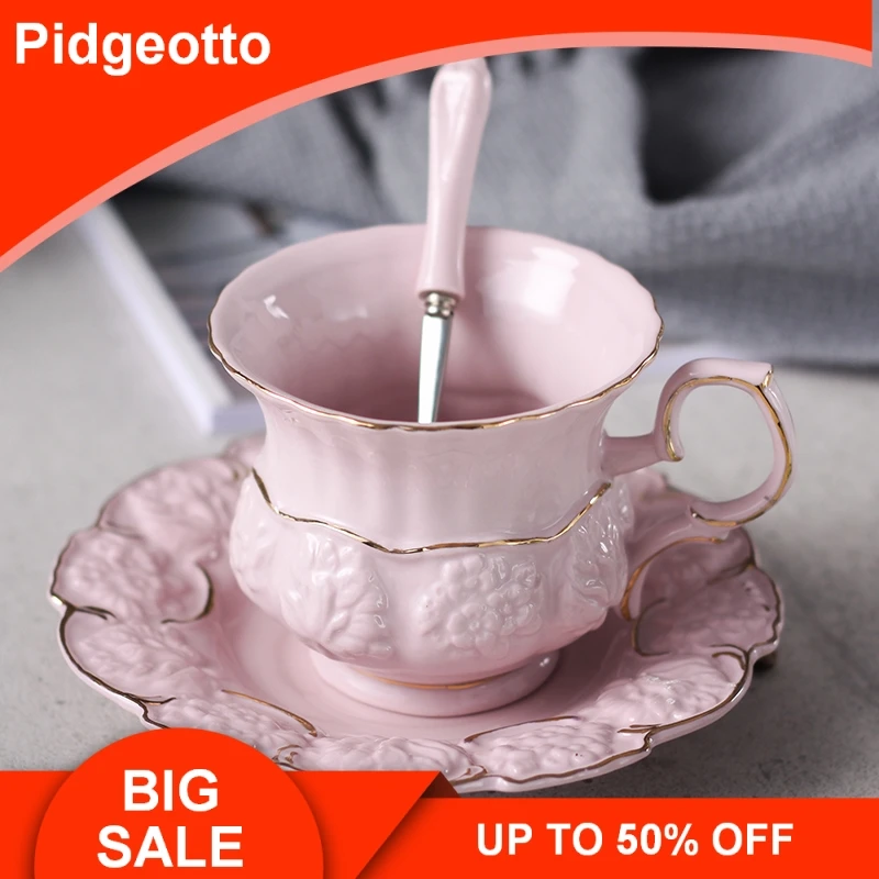 Creative European Porcelain Coffee Cups Set Bone China Coffee Cup and Saucer Set Chinese Wedding Tea Set Decoration Accessories
Creative European Porcelain Coffee Cups Set Bone China Coffee Cup and Saucer Set Chinese Wedding Tea Set Decoration Accessories