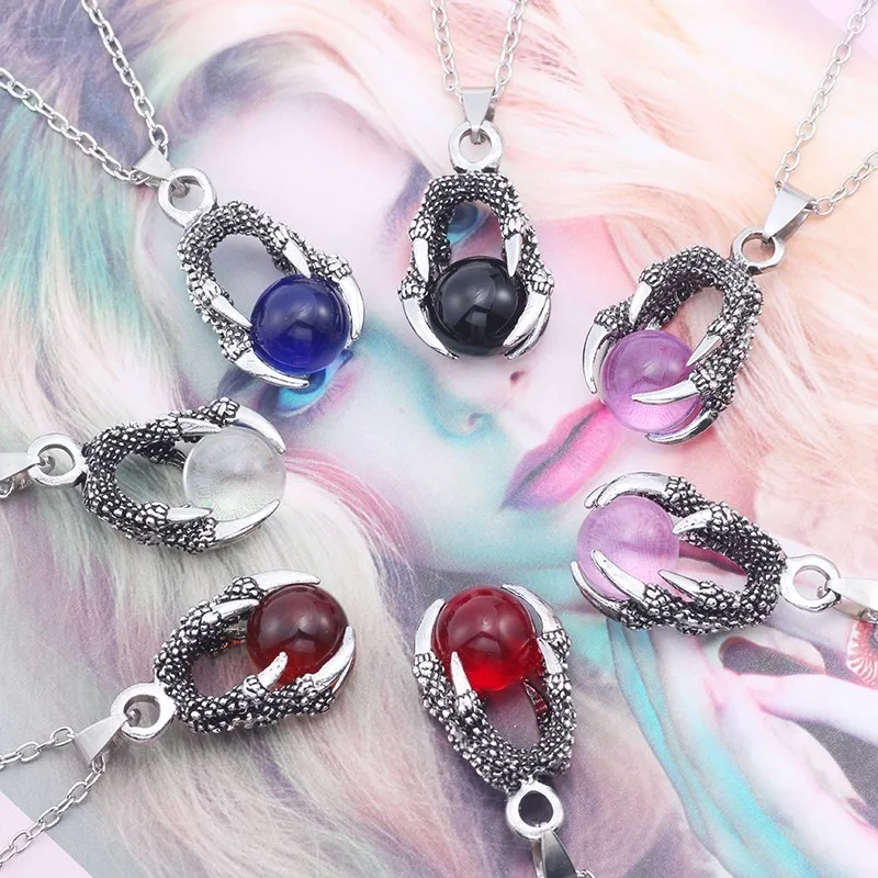 European American Dragon Claw God Beads Wish Pendant Can Be Turned Tide Inlaid Personality Necklace For Men And Woman
European American Dragon Claw God Beads Wish Pendant Can Be Turned Tide Inlaid Personality Necklace For Men And Woman