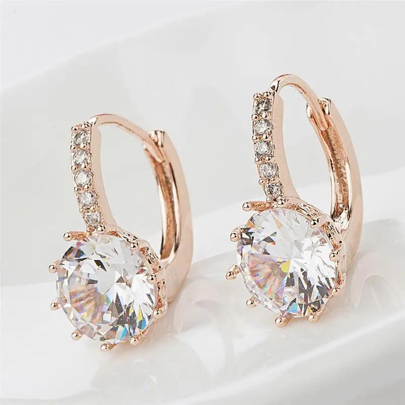 Fashion Round Cubic Zircon Stud Earrings Vintage Flower Earrings Jewelry for Female Friend Gift Elegant Women Earrings
Fashion Round Cubic Zircon Stud Earrings Vintage Flower Earrings Jewelry for Female Friend Gift Elegant Women Earrings