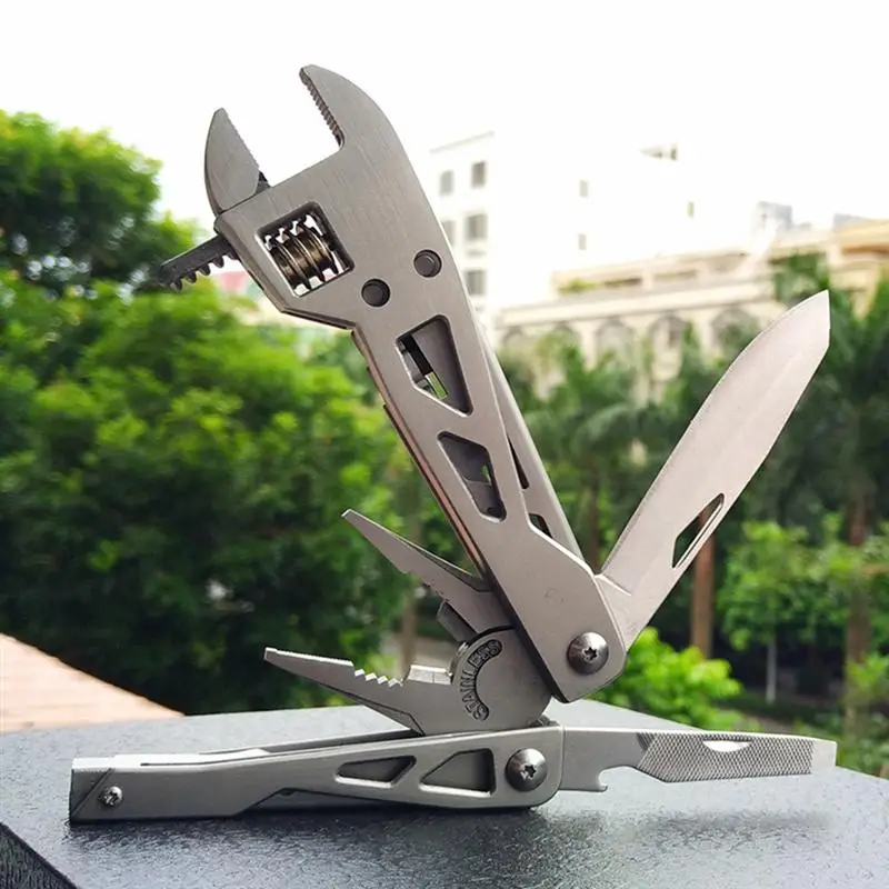 Folding Screwdriver Wrench Multifunctional Pocket Knife Camping Knife Potable Outdoor Traveling Wrench Plier Screwdriver
Folding Screwdriver Wrench Multifunctional Pocket Knife Camping Knife Potable Outdoor Traveling Wrench Plier Screwdriver