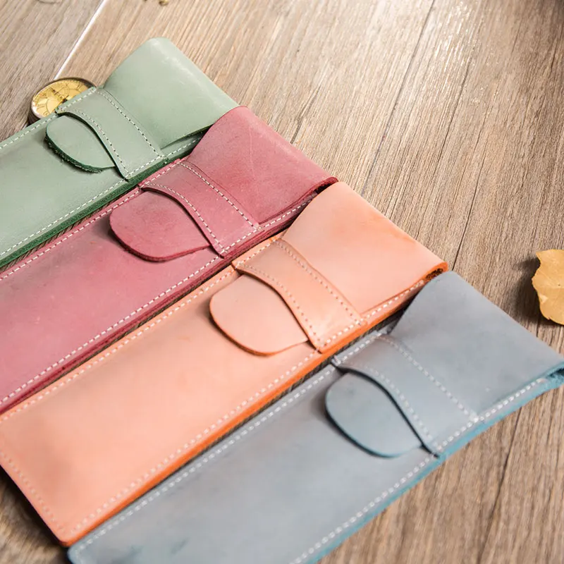 Italy Imported Waxed Genuine Leather Pencil Case Handmade Pen Bag Fog Wax First Layer Cow Leather Buckle Stationery Pencil Bags
Italy Imported Waxed Genuine Leather Pencil Case Handmade Pen Bag Fog Wax First Layer Cow Leather Buckle Stationery Pencil Bags