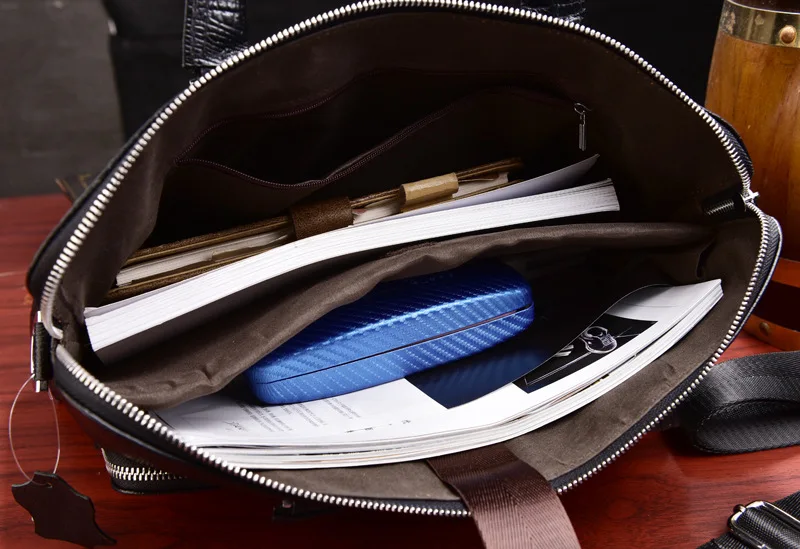 2019 New Luxury 100% Cow Genuine Leather Business Men's Briefcase Male Shoulder Bag Real Leather Men Alligator Tote Computer Bag
2019 New Luxury 100% Cow Genuine Leather Business Men's Briefcase Male Shoulder Bag Real Leather Men Alligator Tote Computer Bag