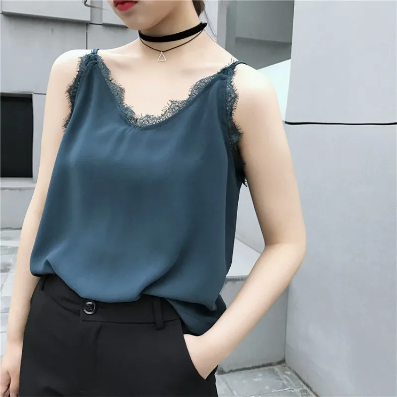 Lace harness female sexy V-neck solid color polyester harness fashion wild women's pullover sleeveless casual harness tops
Lace harness female sexy V-neck solid color polyester harness fashion wild women's pullover sleeveless casual harness tops