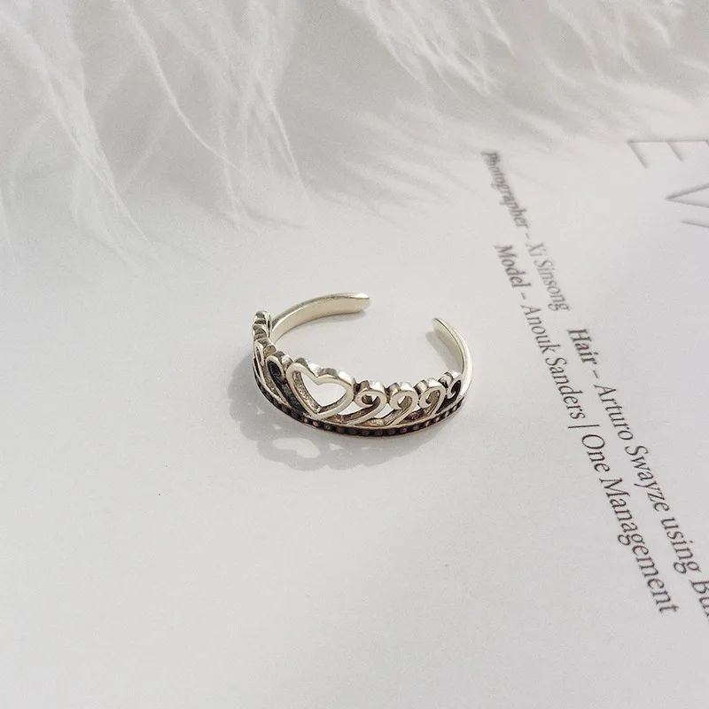 Pure 925 Silver Ring European American Thai Silver New Design Creative Concise Love Heart Crown Open Ring Fine Jewelry
Pure 925 Silver Ring European American Thai Silver New Design Creative Concise Love Heart Crown Open Ring Fine Jewelry