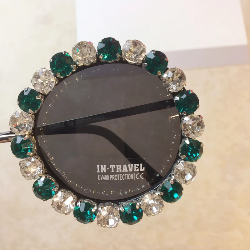 2019 Brand Round Sunglasses for Women Diamond Crystal Rhinestone Sun Glasses UV400 Shades Luxury Oculos De Sol Gafas Feminino
2019 Brand Round Sunglasses for Women Diamond Crystal Rhinestone Sun Glasses UV400 Shades Luxury Oculos De Sol Gafas Feminino