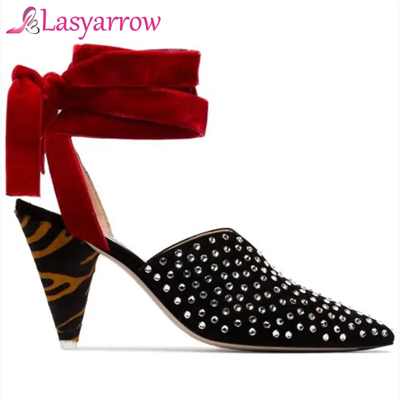 Lasyarrow Fashion Rivets Studs Pointed Toe Summer New 2019 Sandals High Heels Sexy Cutouts Ankle Lacing Gladiator Shoes Woman
Lasyarrow Fashion Rivets Studs Pointed Toe Summer New 2019 Sandals High Heels Sexy Cutouts Ankle Lacing Gladiator Shoes Woman
