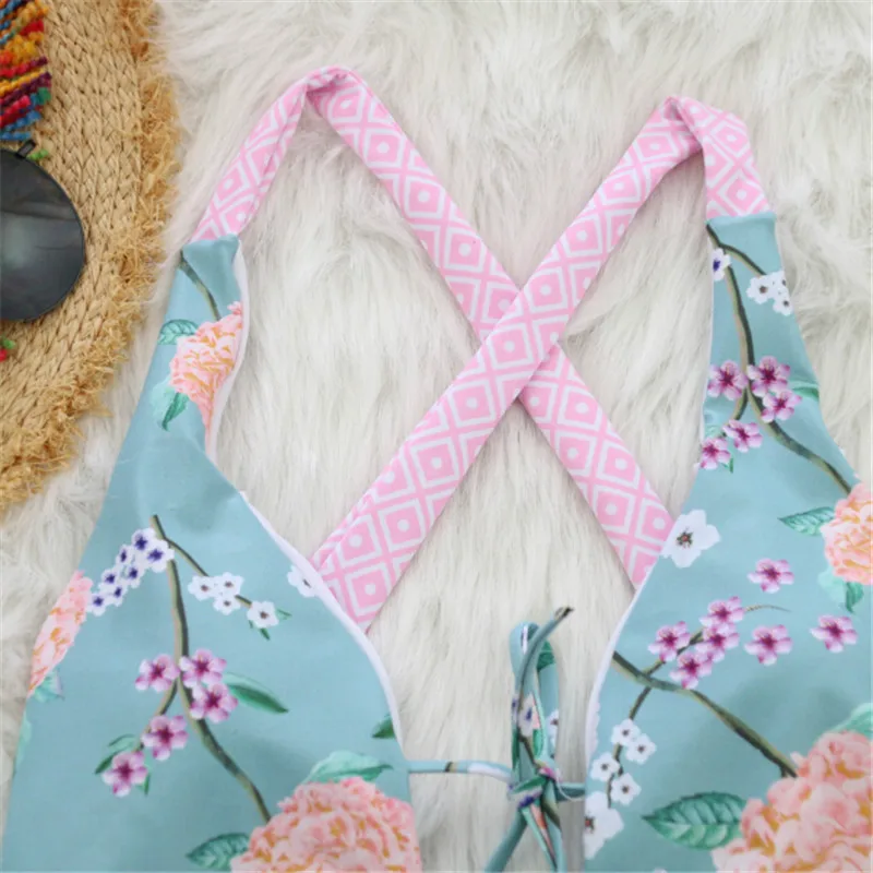 Women One Piece Bikini 2019 Sexy Hollow Out Floral Printed Swimsuit Push-up Bikini Monokini Swimsuit Backless Swimwear Beachwear
Women One Piece Bikini 2019 Sexy Hollow Out Floral Printed Swimsuit Push-up Bikini Monokini Swimsuit Backless Swimwear Beachwear