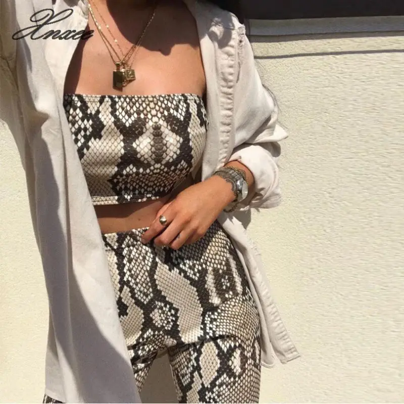 Womens Autumn Casual Tube Top Shorts Two Piece Set Outfits Short Sport Jumpsuit Sets
Womens Autumn Casual Tube Top Shorts Two Piece Set Outfits Short Sport Jumpsuit Sets