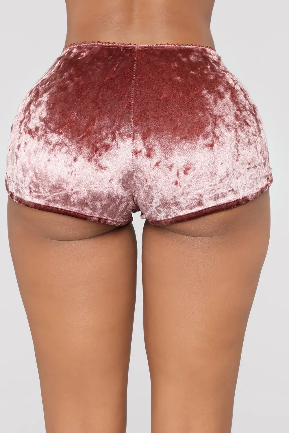 Velvet 2 Piece Set Women Halter Cami Crop Top With Shorts Set 2019 Casual Sleeveless Vintage Two Piece Set Drop Shipping
Velvet 2 Piece Set Women Halter Cami Crop Top With Shorts Set 2019 Casual Sleeveless Vintage Two Piece Set Drop Shipping