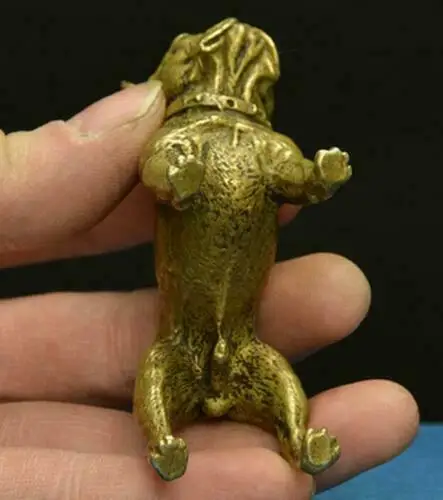 Collectable Chinese Brass Carved Animal Zodiac Lovely Dog Sand Leather Dog Exquisite Small Statues
Collectable Chinese Brass Carved Animal Zodiac Lovely Dog Sand Leather Dog Exquisite Small Statues