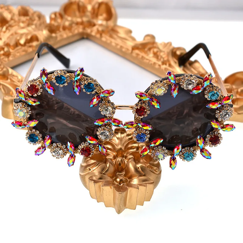 Round Sunglasses Women Crystals Sexy Bar Show Girl Sun Glasses Rhinestone Ladies Shades for Party Gifts Oculos De Sol Feminino
Round Sunglasses Women Crystals Sexy Bar Show Girl Sun Glasses Rhinestone Ladies Shades for Party Gifts Oculos De Sol Feminino