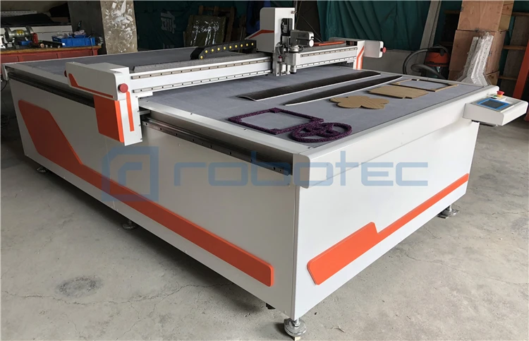 Multi function CNC Oscillating Knife Cutting Fabric Leather PVC Cloth Cutter Machines for sale
Multi function CNC Oscillating Knife Cutting Fabric Leather PVC Cloth Cutter Machines for sale