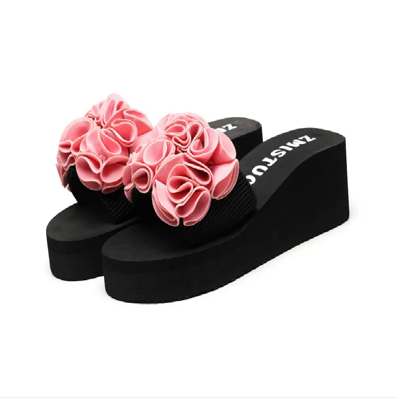 New Summer Wedges Slip-resistant Women Flip-flops Go Out Slipper Beach Resort With Thick Soles Handmade Floral Shoes
New Summer Wedges Slip-resistant Women Flip-flops Go Out Slipper Beach Resort With Thick Soles Handmade Floral Shoes