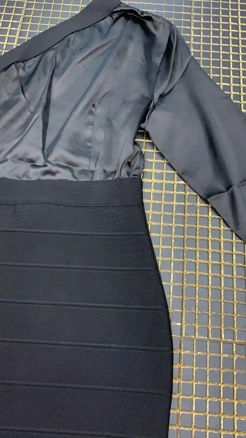High Quality Black One-shoulder Half Sleeve Mini Bodycon Dress Cocktail Party Elegant Dress
High Quality Black One-shoulder Half Sleeve Mini Bodycon Dress Cocktail Party Elegant Dress