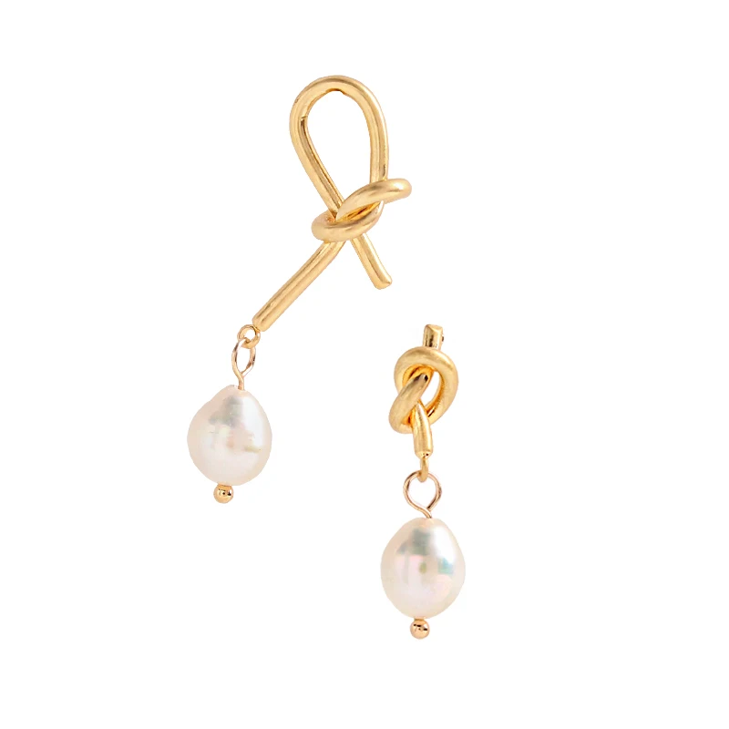 99 CARATS,Simple,An asymmetric knotted rope,Earrings Temperament Personality,2019 fashion trend,For Women Free Shipping
99 CARATS,Simple,An asymmetric knotted rope,Earrings Temperament Personality,2019 fashion trend,For Women Free Shipping