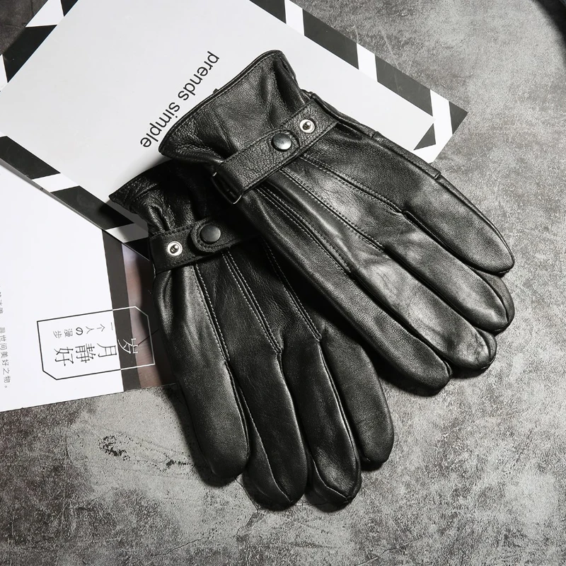 2021 winter genuine leather men's gloves warm high-quality mitts thicken men mittens waterproof anti freezing glove
2021 winter genuine leather men's gloves warm high-quality mitts thicken men mittens waterproof anti freezing glove