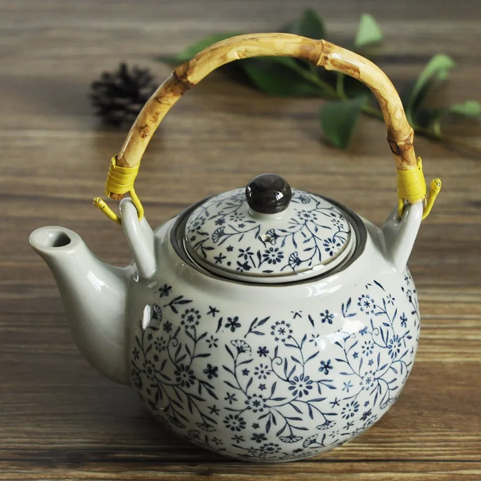 Creative ceramics glaze color process water kettle teapot 800ml with filter porcelain teapot tea set on sale
Creative ceramics glaze color process water kettle teapot 800ml with filter porcelain teapot tea set on sale