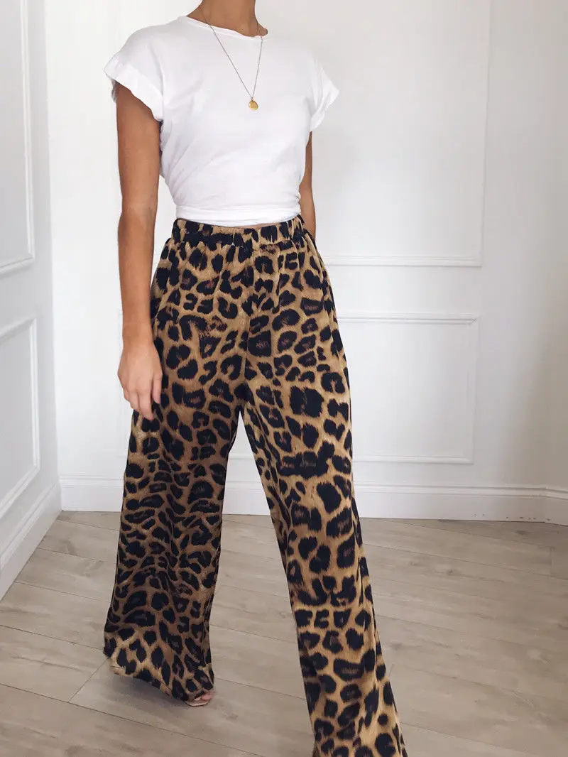 Spring Summer Female Wrinkle High Waist Loose Thin Section Wide Legs long Leg Pants Korean Pant Fashion
Spring Summer Female Wrinkle High Waist Loose Thin Section Wide Legs long Leg Pants Korean Pant Fashion