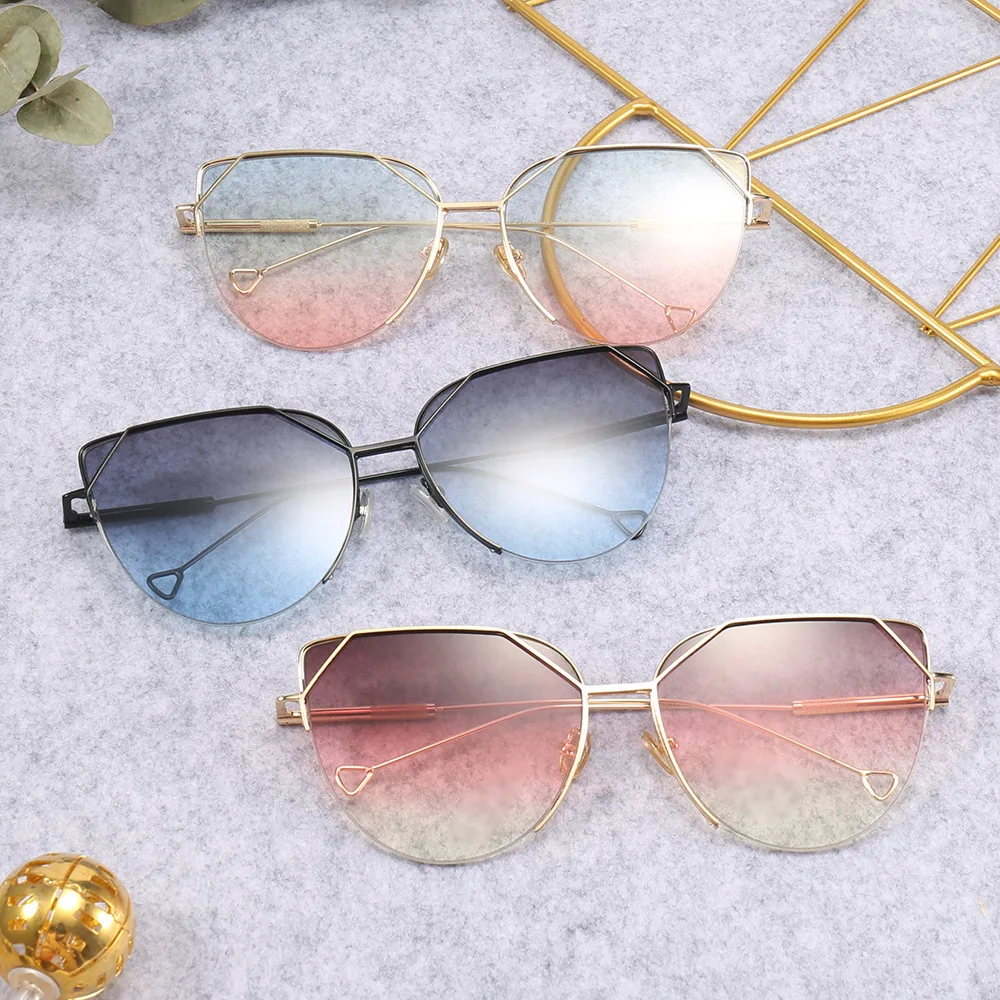 LONSY New Ladies Cat Eye Women Sunglasses Tinted Color Lens Fashion Vintage Gradient Sun Glasses For Female UV400 Shades DF18629
LONSY New Ladies Cat Eye Women Sunglasses Tinted Color Lens Fashion Vintage Gradient Sun Glasses For Female UV400 Shades DF18629