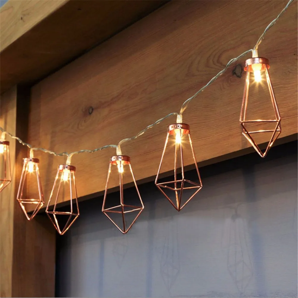 LED Diamond Shape Fairy String Light 1.5m/2m/3m 10/20 LEDs Retro Iron Metal Wedding Party Home Decoration Lantern String Lamp
LED Diamond Shape Fairy String Light 1.5m/2m/3m 10/20 LEDs Retro Iron Metal Wedding Party Home Decoration Lantern String Lamp