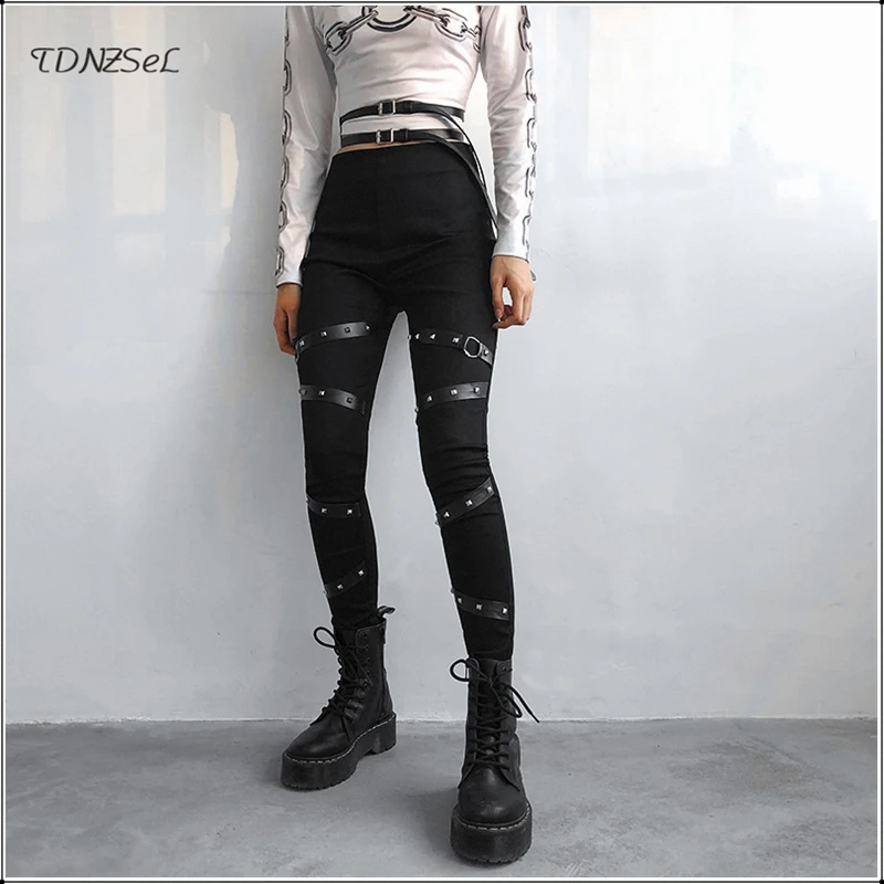 Women Mid Waist Punk Gothic Pencil Pants Leggings Side Zipper Rivet Black Skinny Trouser PU Bandage Slim Streetwear Capris 2019
Women Mid Waist Punk Gothic Pencil Pants Leggings Side Zipper Rivet Black Skinny Trouser PU Bandage Slim Streetwear Capris 2019