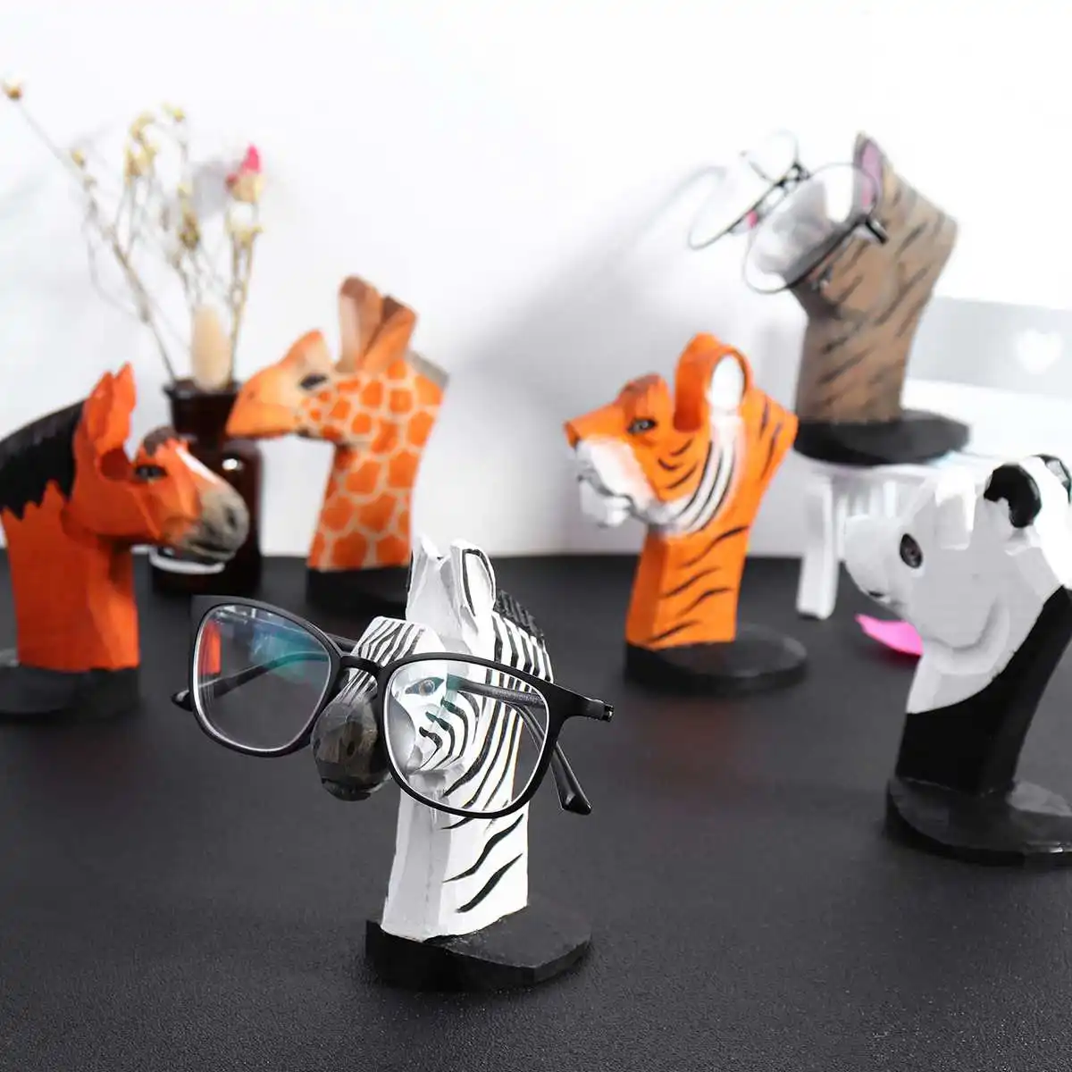 Novelty 3D Animal Wood Carving Sunglass Display Rack Shelf Eyeglasses Show Stand Jewelry Holder for Multi Pairs Glasses Showcase
Novelty 3D Animal Wood Carving Sunglass Display Rack Shelf Eyeglasses Show Stand Jewelry Holder for Multi Pairs Glasses Showcase
