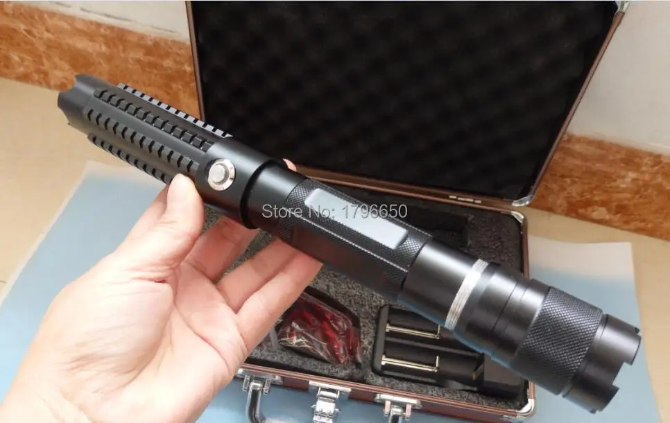 AAA High power Military 100w 100000m 450nm Blue Laser Pointer Flashlight Burning Match Candle Lit Cigarette Wicked LAZER Hunting
AAA High power Military 100w 100000m 450nm Blue Laser Pointer Flashlight Burning Match Candle Lit Cigarette Wicked LAZER Hunting