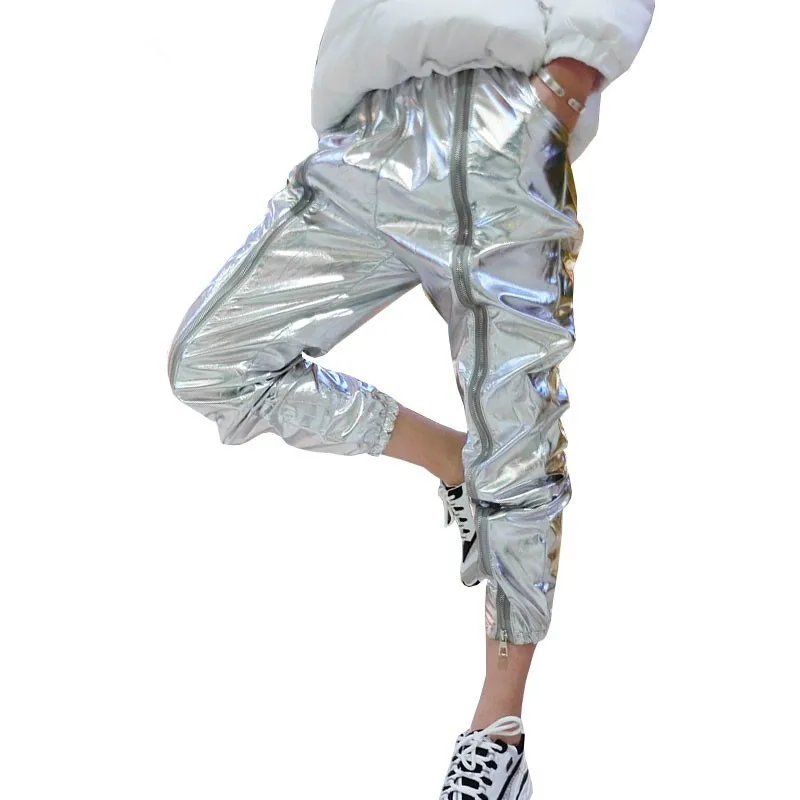 Autumn Women Loose Silver Harem Pants Female Casual Zipper Shiny joggers sweatpants Women Motorcycle Metallic trousers A9049
Autumn Women Loose Silver Harem Pants Female Casual Zipper Shiny joggers sweatpants Women Motorcycle Metallic trousers A9049