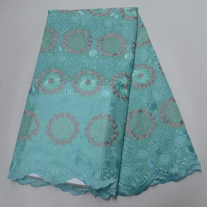 Swiss voile lace in Switzerland high quality embroidery cotton Korean dry lace 2019 African french guipure lace fabric women men
Swiss voile lace in Switzerland high quality embroidery cotton Korean dry lace 2019 African french guipure lace fabric women men