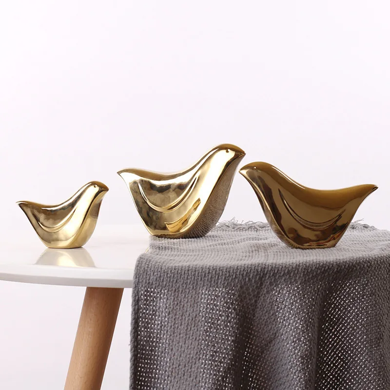 Golden ceramic bird statue Home Furnishing Ornament living room decoration art craft figurines valentines day gift wedding decor
Golden ceramic bird statue Home Furnishing Ornament living room decoration art craft figurines valentines day gift wedding decor