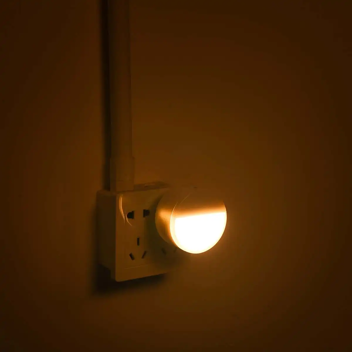 BlitzWolf BW-LT10 Plug in LED Night Light Mini Night Lights EU Plug 3 Modes 3000K 20 Lumens 120 Lighting Angle Mini Night Lamp
BlitzWolf BW-LT10 Plug in LED Night Light Mini Night Lights EU Plug 3 Modes 3000K 20 Lumens 120 Lighting Angle Mini Night Lamp