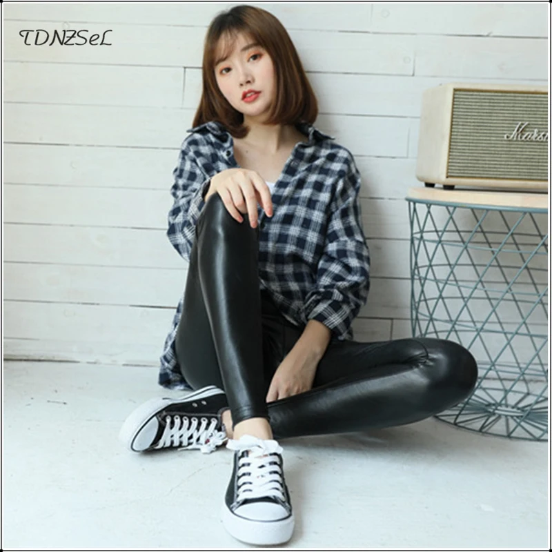 High Elastic Black PU Leather Stretch Leggings Women High Waist Sexy Skinny Pencil Pants Autumn Winter PVC Latex Warm Trousers
High Elastic Black PU Leather Stretch Leggings Women High Waist Sexy Skinny Pencil Pants Autumn Winter PVC Latex Warm Trousers