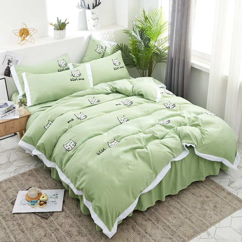 Princess 4pcs Bedding Set Strawberry Printed White Duvet Cover + Bed Skirt + Pillowcase King Qeen Twin Size 1.5M 1.8M 2.0M Bed
Princess 4pcs Bedding Set Strawberry Printed White Duvet Cover + Bed Skirt + Pillowcase King Qeen Twin Size 1.5M 1.8M 2.0M Bed