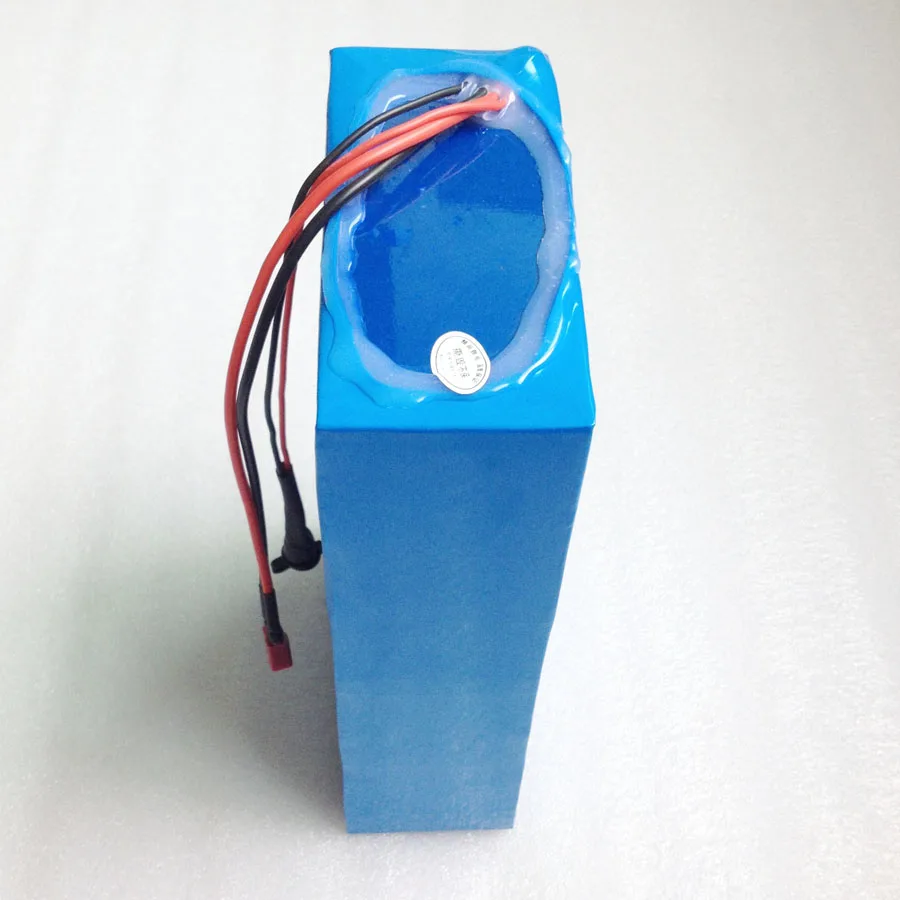 60V battery pack 20Ah 21Ah Lithium ion 60V electric bike Battery come with 67.2v Charger 50A BMS
60V battery pack 20Ah 21Ah Lithium ion 60V electric bike Battery come with 67.2v Charger 50A BMS