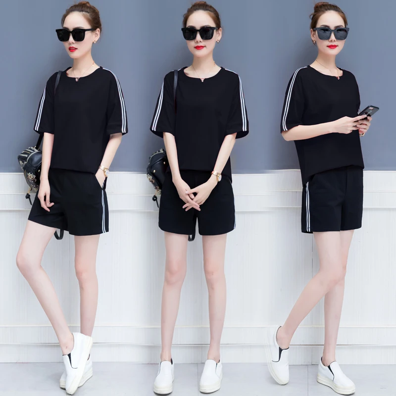 Leisure suits women 2019 summer new Korean fashion sister two-piece top and shorts brim plus size casual clothes loose top M-3XL
Leisure suits women 2019 summer new Korean fashion sister two-piece top and shorts brim plus size casual clothes loose top M-3XL