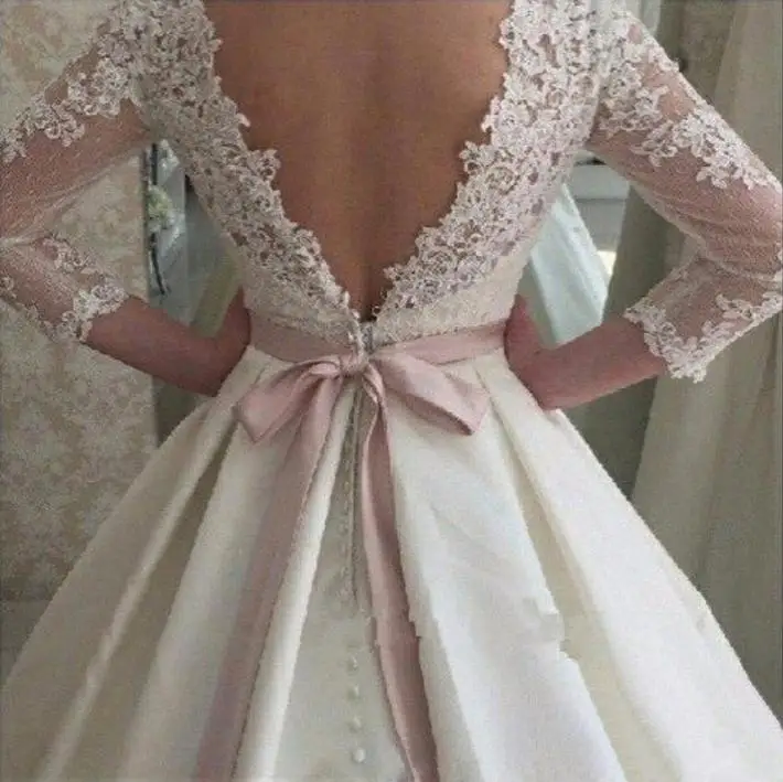 VAMOLASC O Neck Sexy Backless Sweep Train A Line Wedding Dresses Crystal Sash Lace Appliques Illusion Sleeve Bridal Gowns
VAMOLASC O Neck Sexy Backless Sweep Train A Line Wedding Dresses Crystal Sash Lace Appliques Illusion Sleeve Bridal Gowns